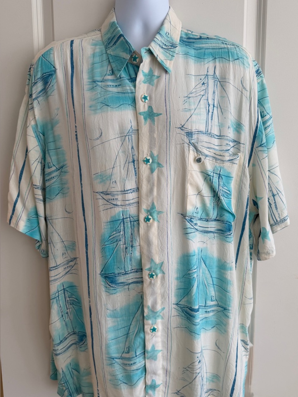 Jams World Men’s Hawaiian Aloha Short Sleeve Shirt, XL, “Yacht Club”, Great Cond